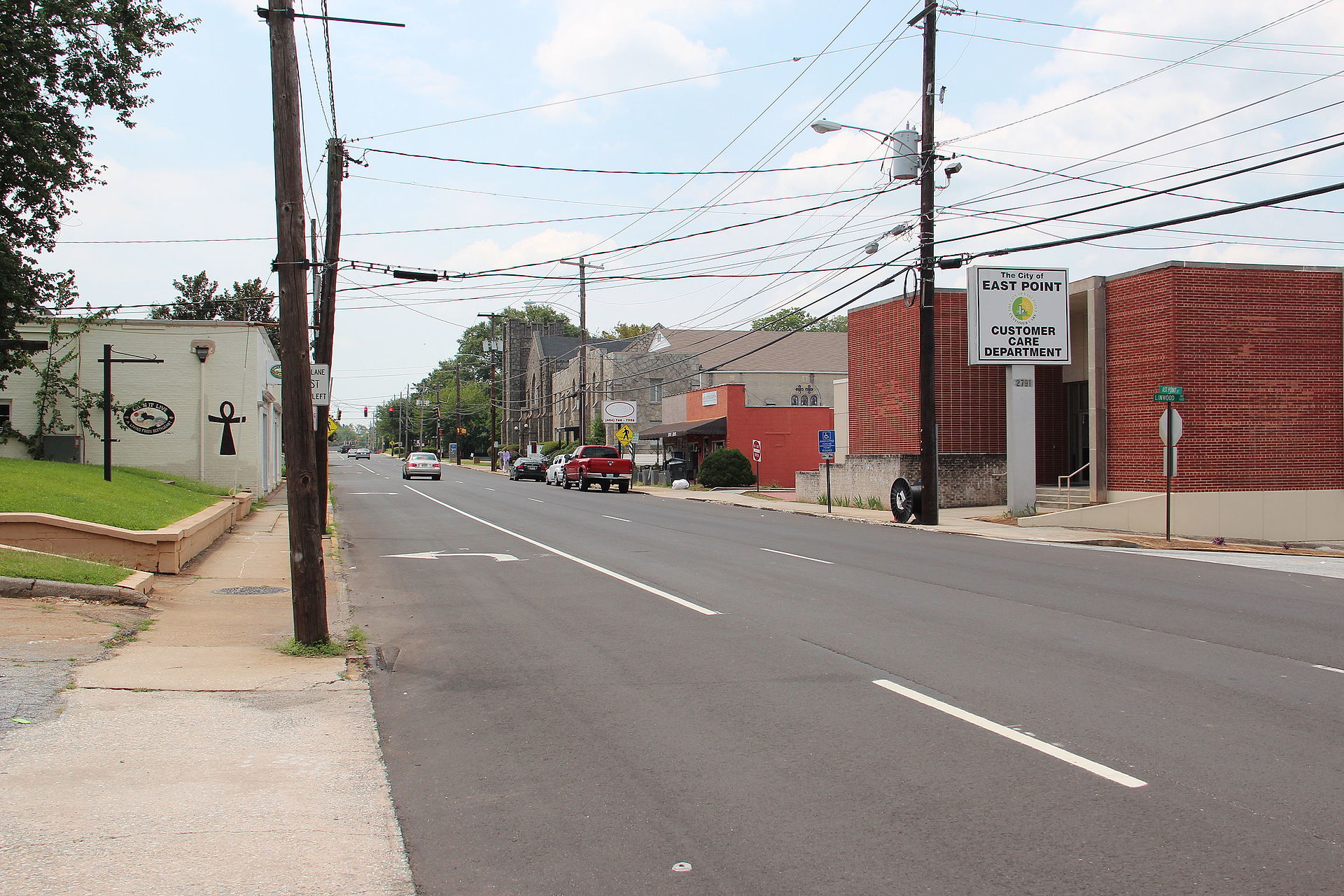 East_Point_Street,_East_Point,_Georgia