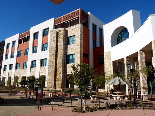 500px-City_Hall_-_Surprise,_AZ,_USA_2250094