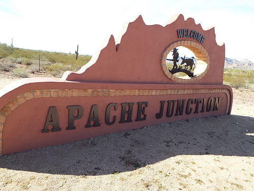 Apache_Junction-welcome_to_Apache_Junction-1