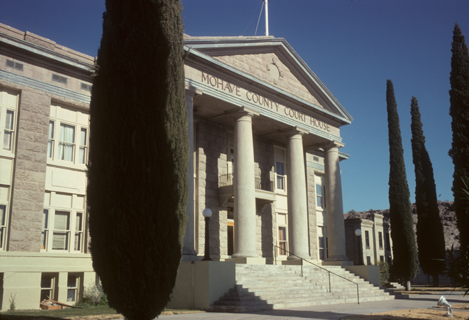 Kingman_courthouse