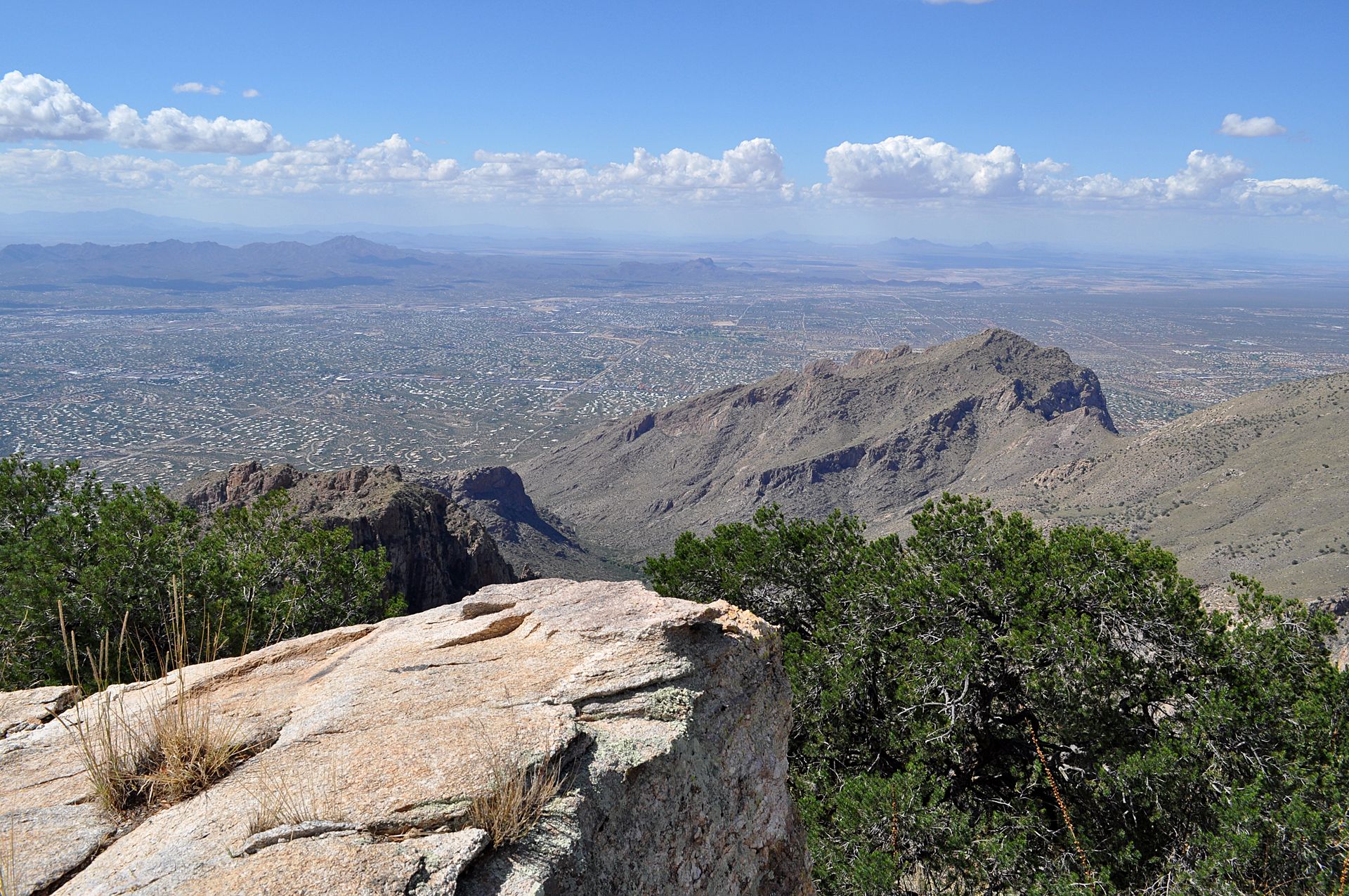 Northwest_Metro_Tucson_from_the_Santa_Catalina_Mountains