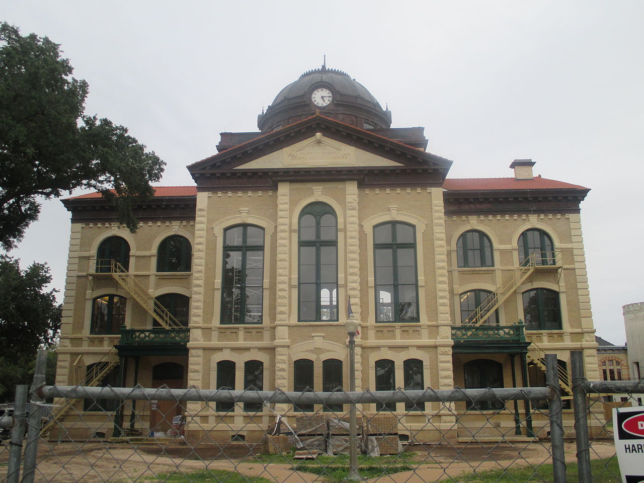 renovation_of_colorado_county_courthouse_columbus_tx_img_8230