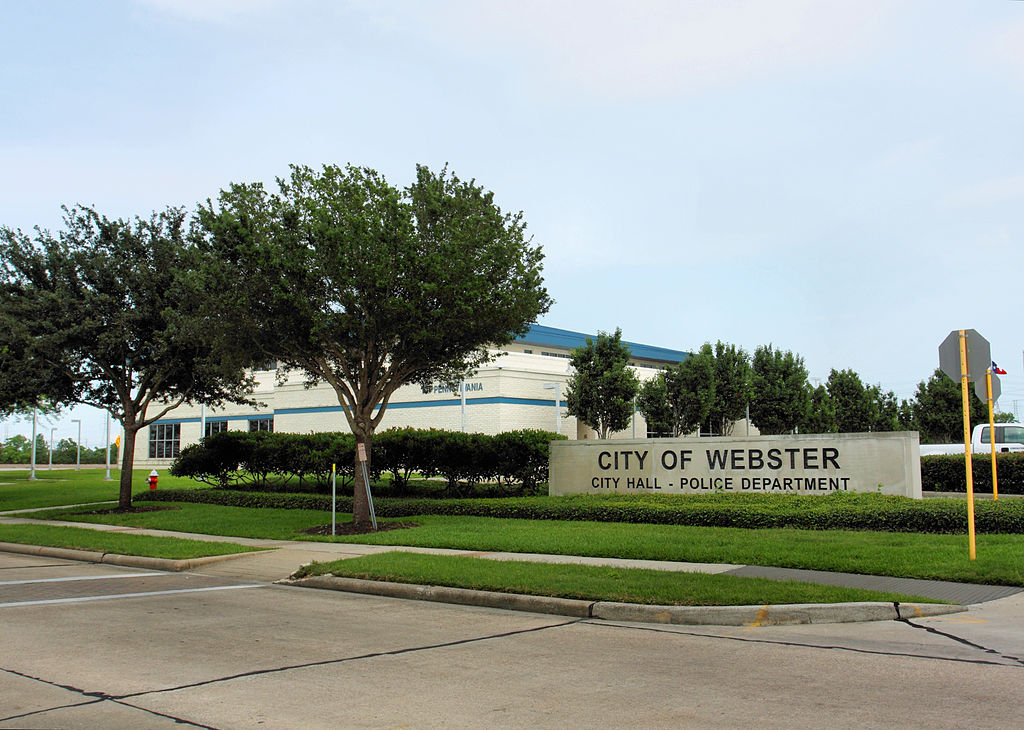 1024px-webster_tx_city_hall