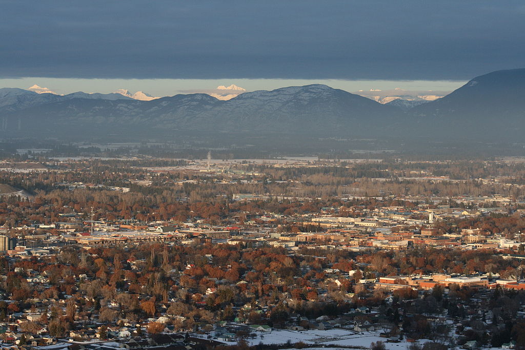 1024px-Kalispell_MT_looking_toward_Glacier_National_Park_from_Lone_Pine_State_Park_January_27_2010