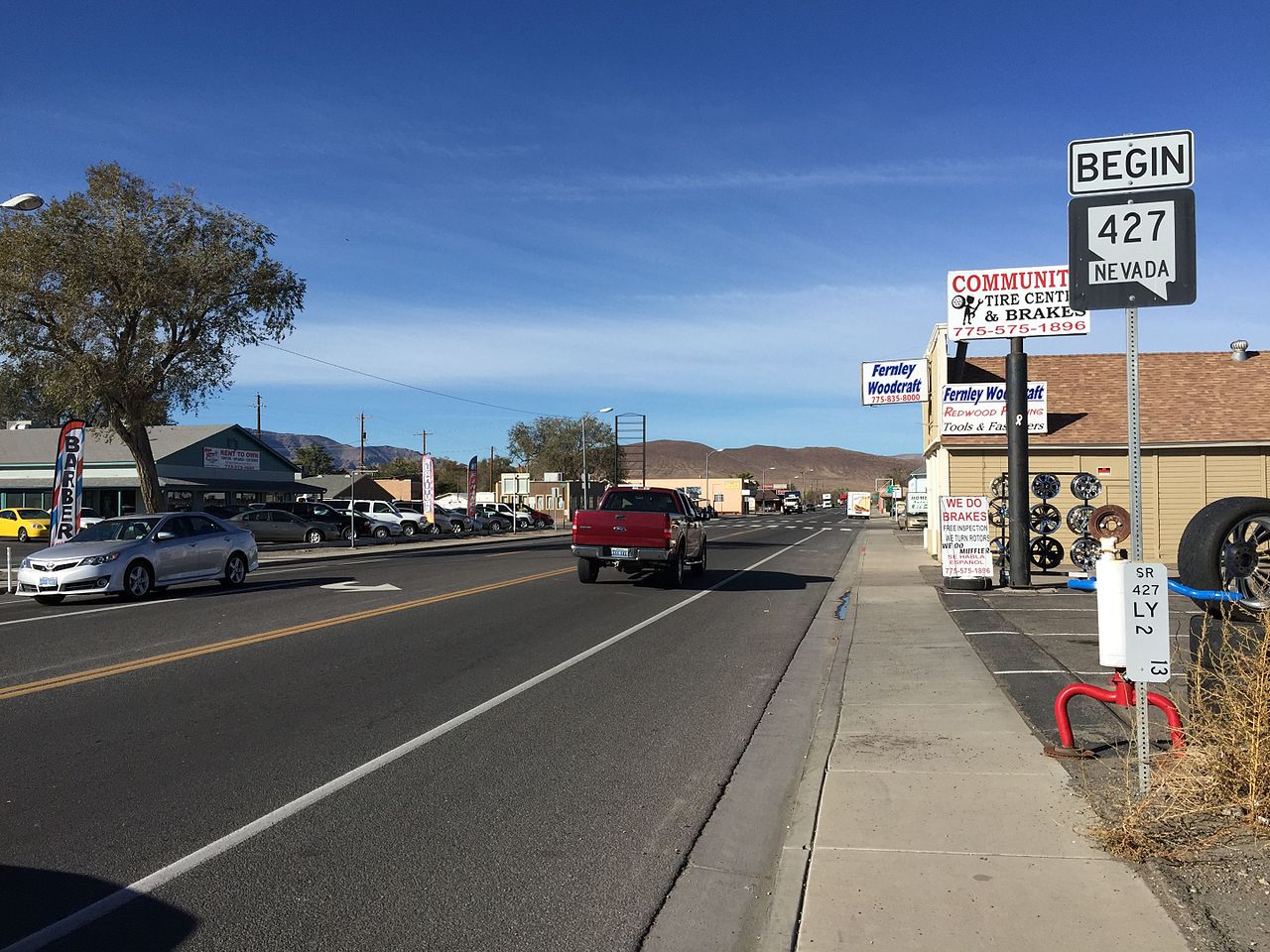 2015-10-30_10_09_36_View_west_along_Main_Street_(Nevada_State_Route_427)_in_Fernley,_Nevada